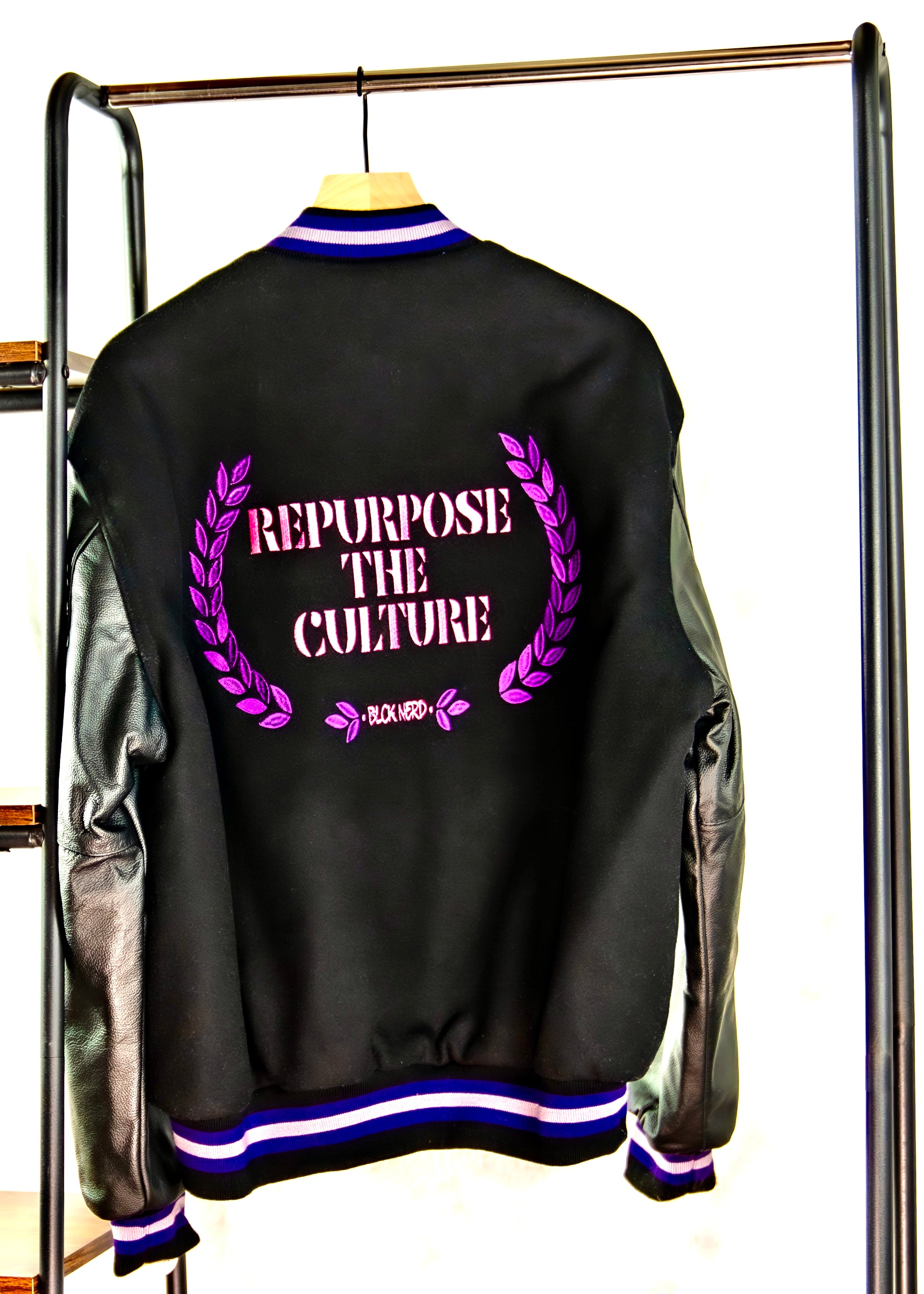 BN VARSITY JACKET RTP blk/purp