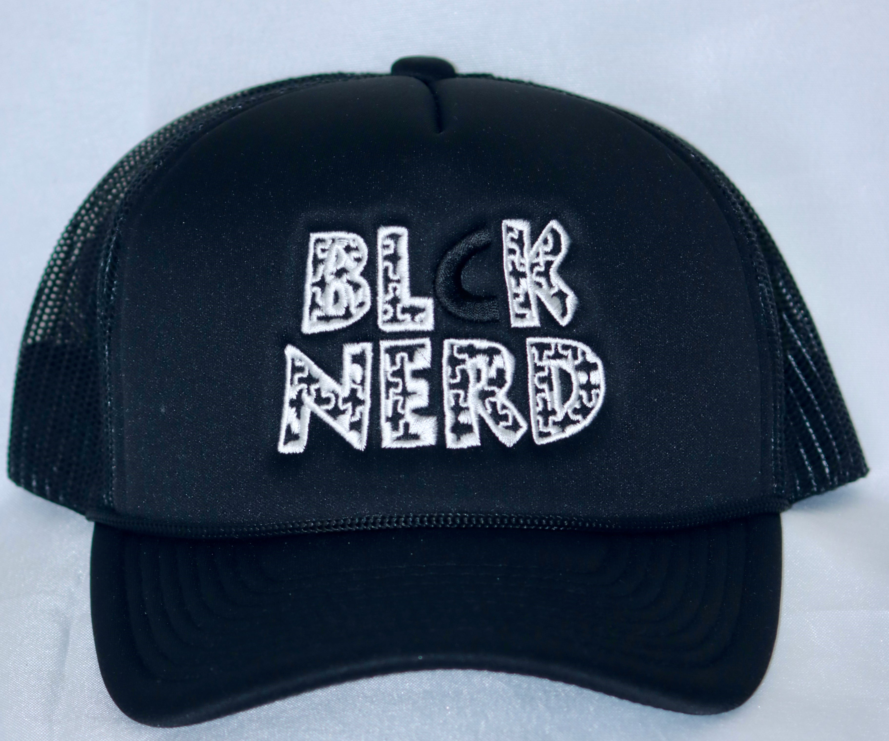 PUZZLE BLOCK blck/blck/wht mesh trucker hat