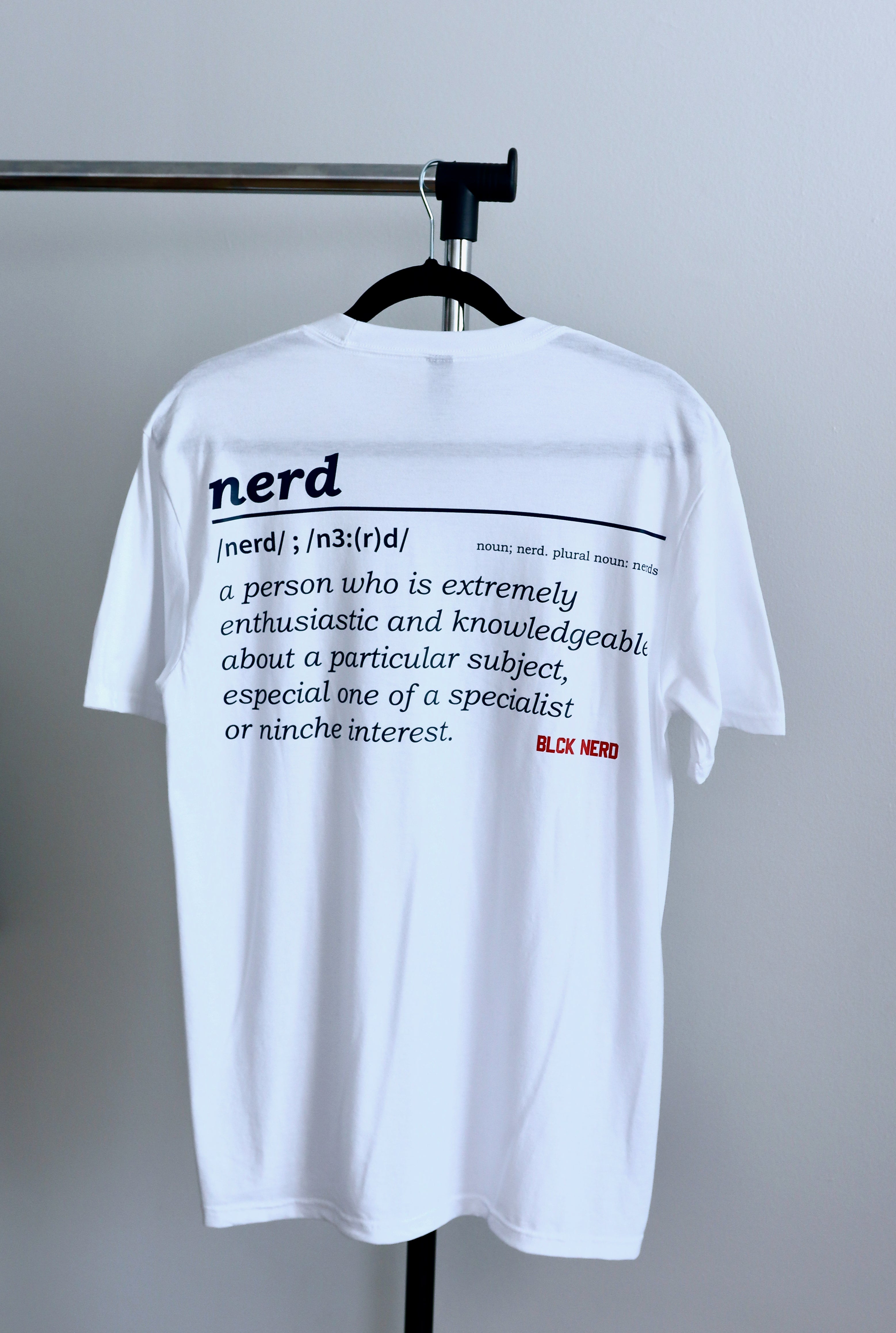 BLCK NERD PUZZLE/DEFINITION TEE